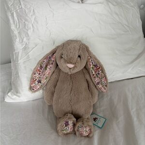 Jellycat London Blossom Beige Bunny 'Petal'